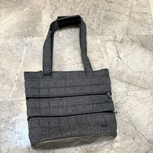 Lug Taxicab Tote
